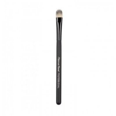 17 Concealer Brush Кисть для консилера (нейлон)