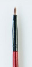 D32